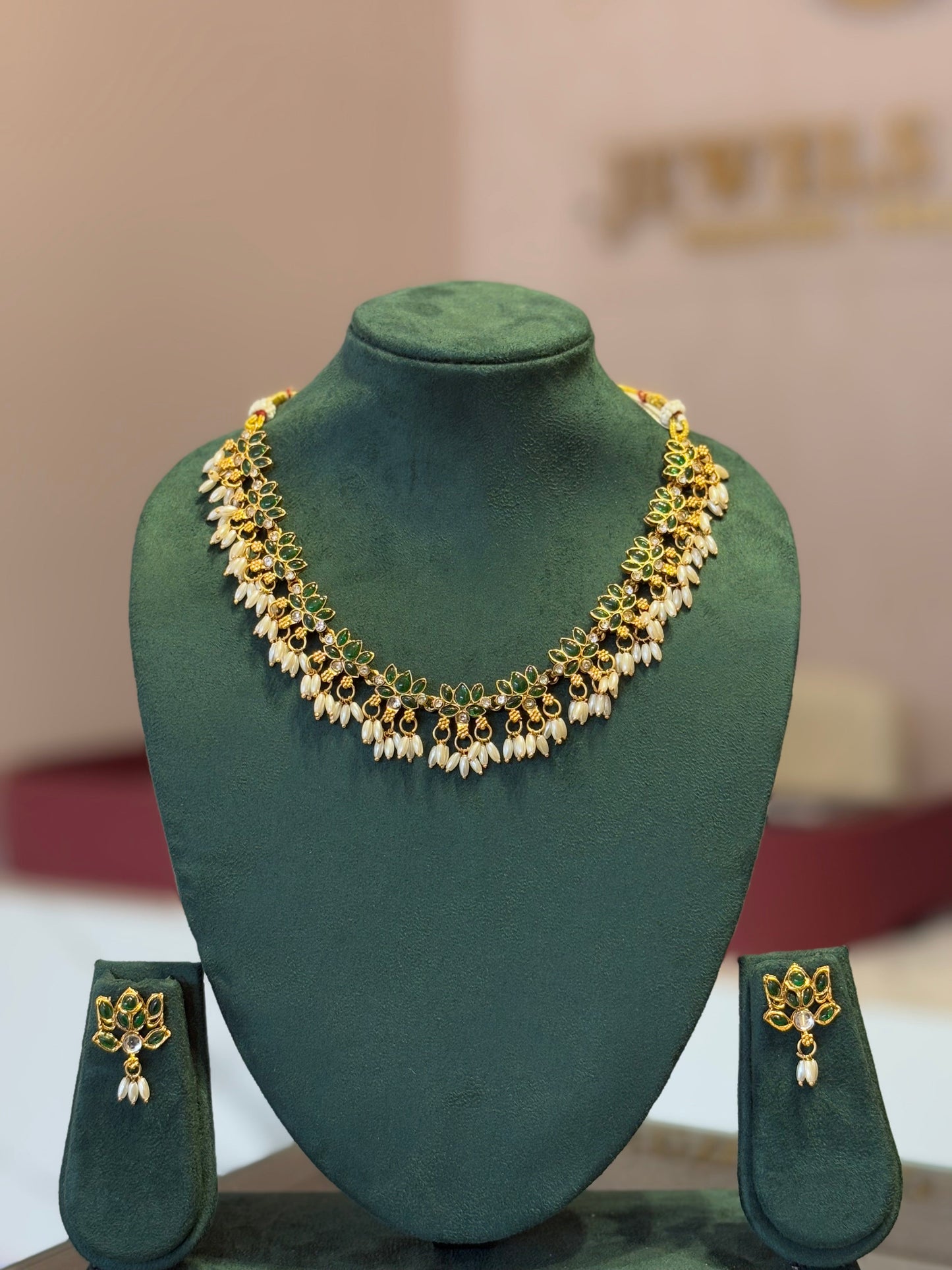 MANJU INSP LOTUS ARIMANI MALA - JewelsMuse