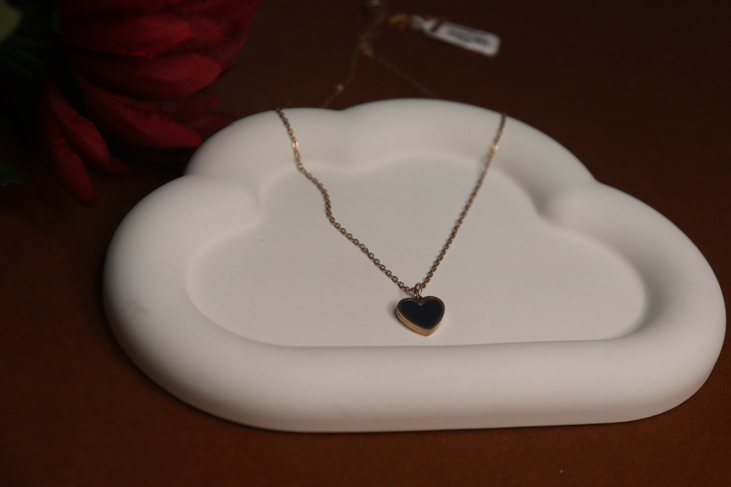 MARBLED HEART PENDANT CHAIN