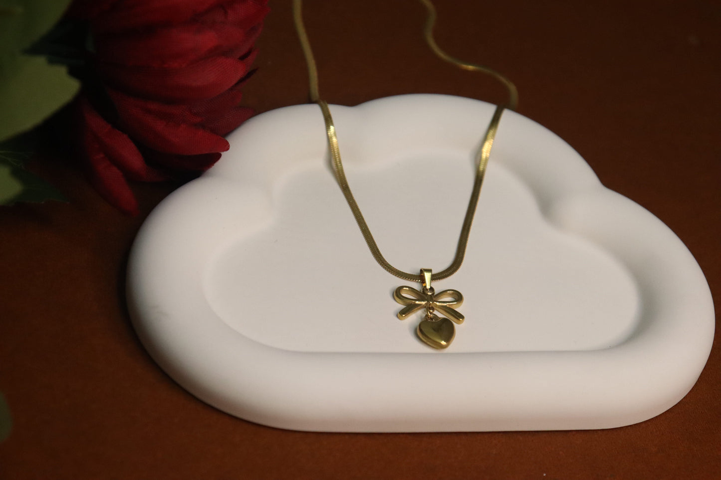 Bowheart Snake Chain by JewelsMuse