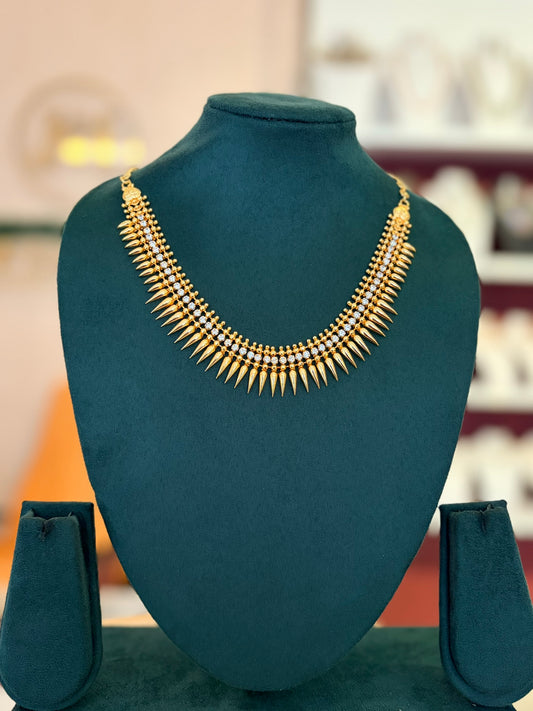 Gold Plated Mullamottu Necklace Set