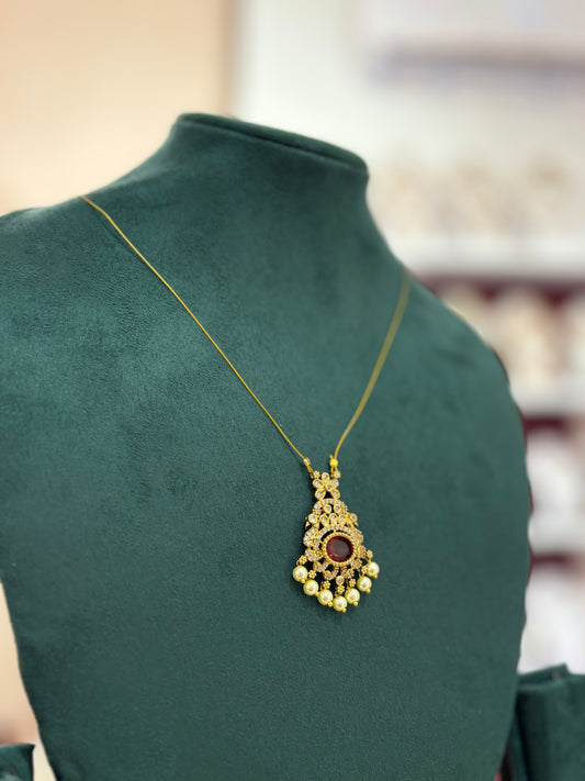 Invisible Peacock Necklace - JewelsMuse