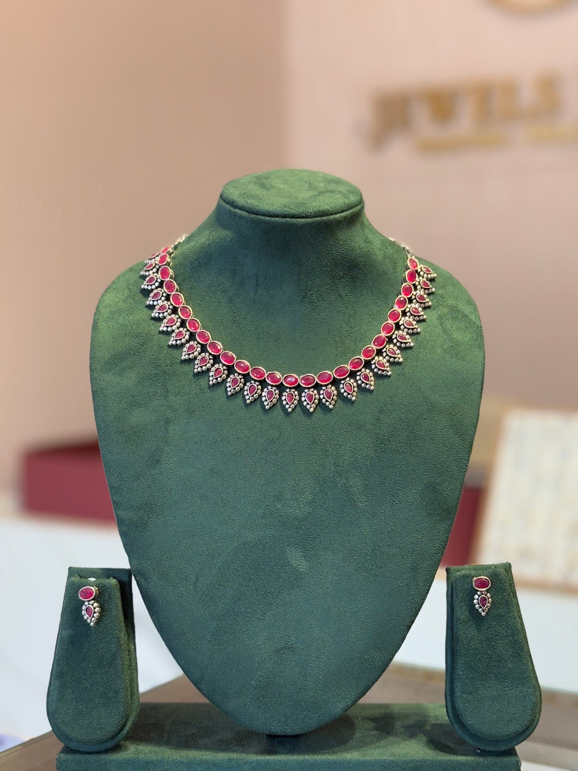 RAJAMALLI NECKLACE - JewelsMuse