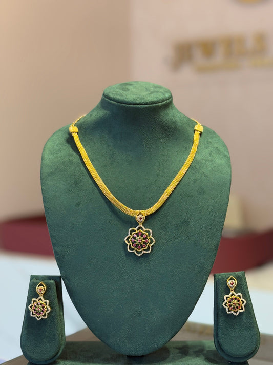 PADMIKA NECKLACE SET - JewelsMuse