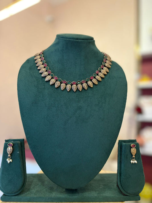 Aranya Temple Choker - JewelsMuse